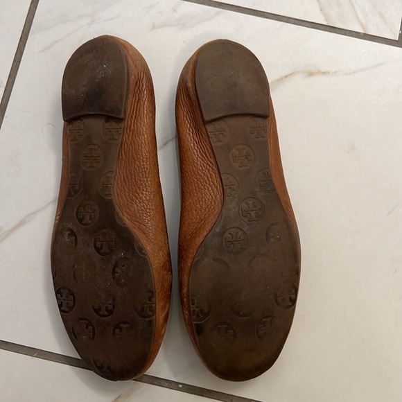 Tory Burch Miller size 7 camel flats - Picture 4 of 6